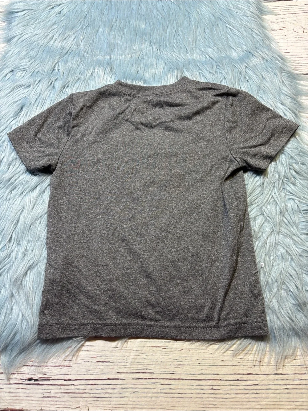Nike Kids Charcoal Gray Logo Short Sleeve Tee sz 7